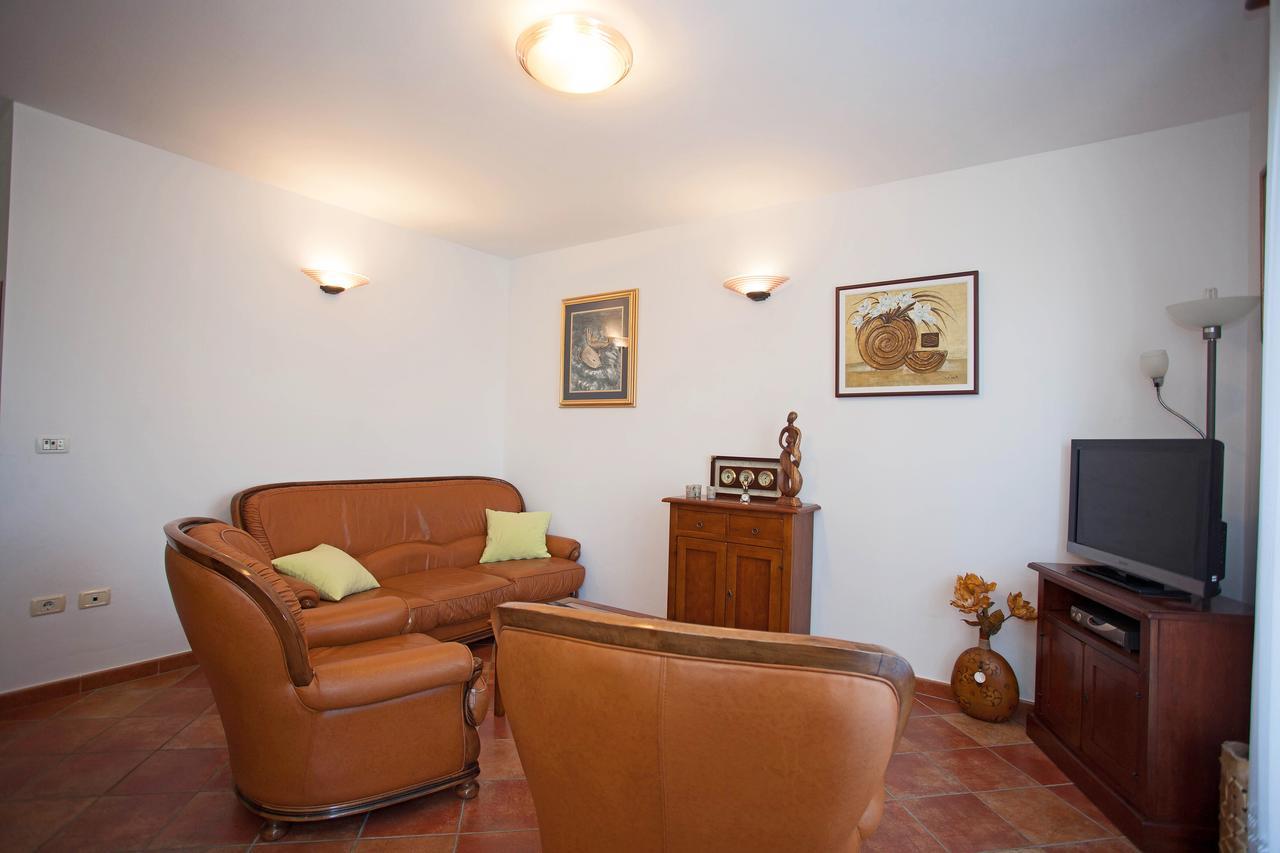 Apartment Pia Rovinj Exterior photo